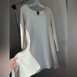 EILEEN FISHER. Size M
